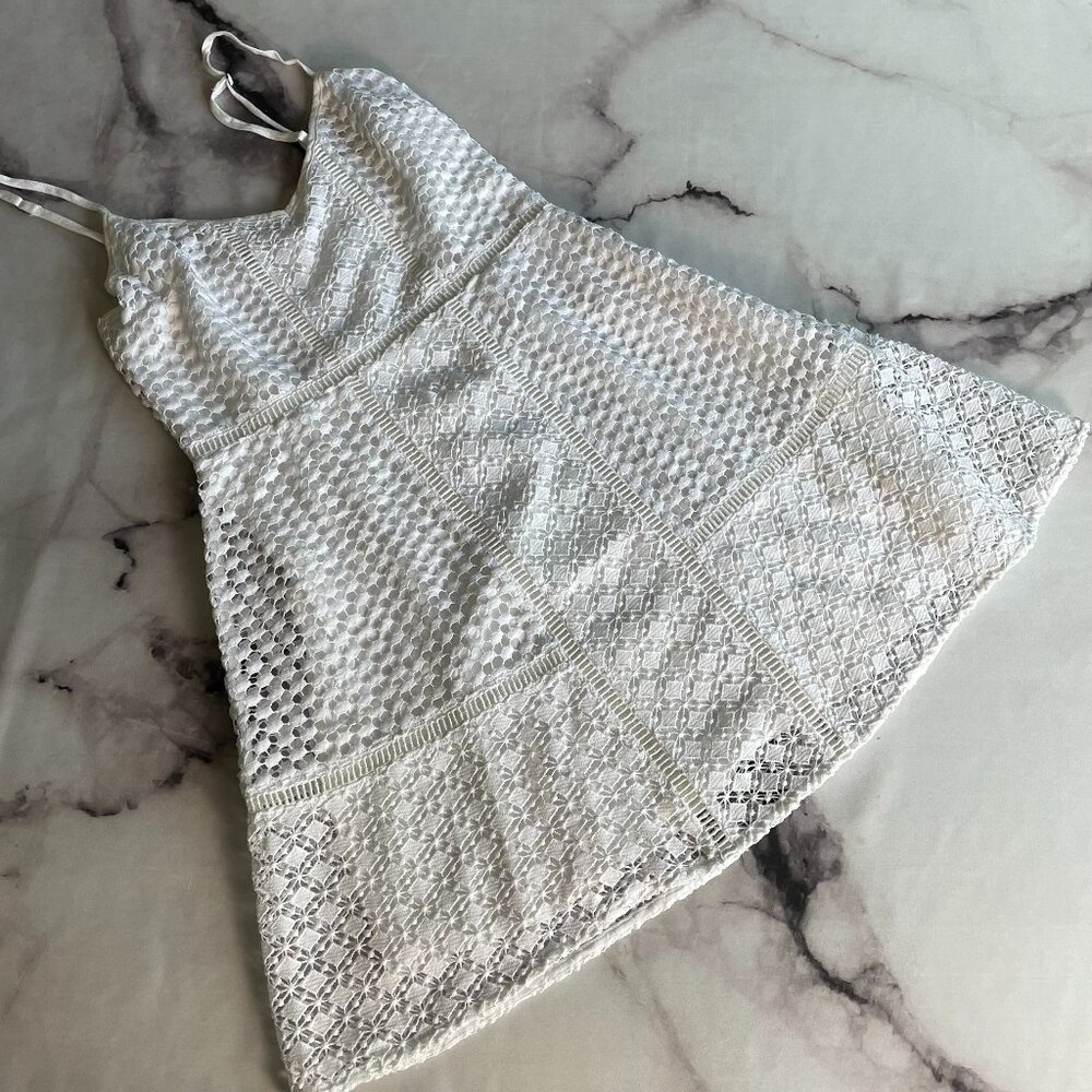 Abercrombie & Fitch White Eyelet Lace Mini Dress XS - Picture 1 of 12